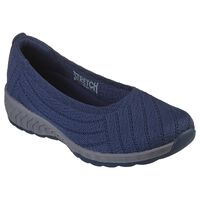 Calzado Skechers Relaxed Fit Active: Up-Lifted - Levitating para Mujer